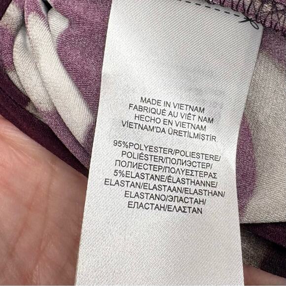 Lauren Ralph Lauren Wine Red Purple Dress, 3/4 bell sleeves, V Neck, Size 4 - Picture 11 of 11